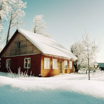 Ocieplamy Życie dom w zimie